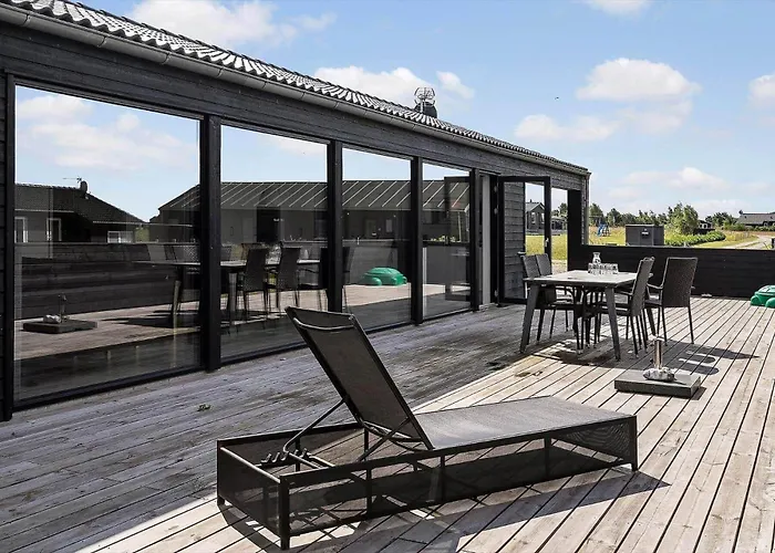 بيت للعطل 20151-samso-solsortevej-18 *